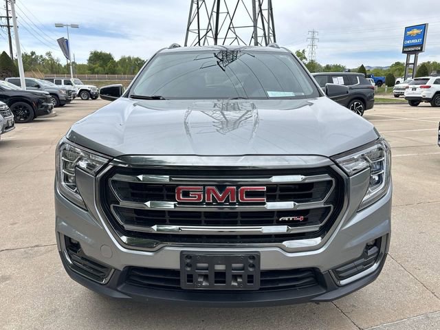 Used 2024 GMC Terrain AT4 AWD/4WD image 28