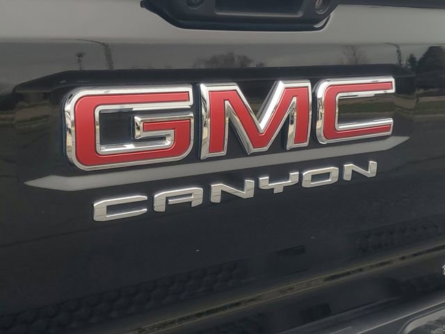 Used 2024 GMC Canyon AT4 w/ AT4 Premium Package image 7