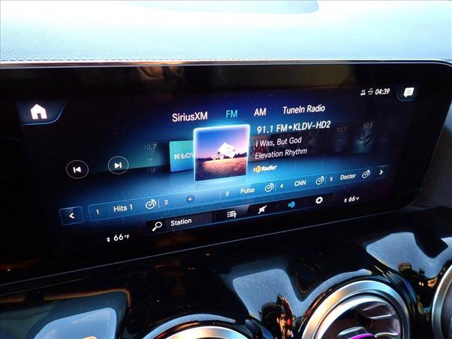 Used 2023 Mercedes-Benz GLA 35 AMG 4MATIC image 21