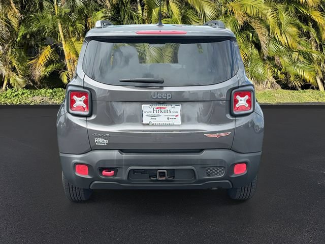 Used 2017 Jeep Renegade Trailhawk w/ Premium Trailhawk Package AWD/4WD image 6