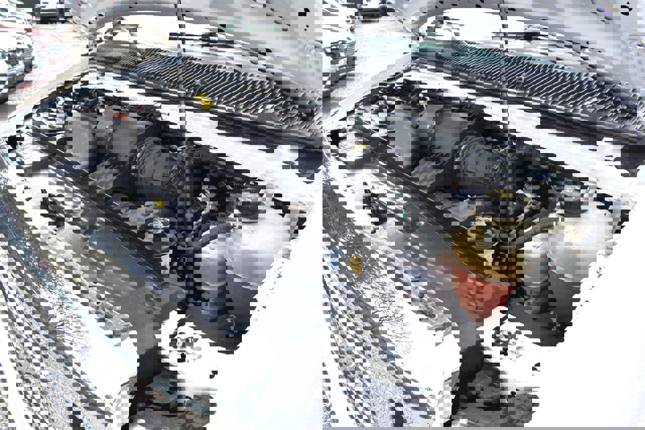 Used 2017 Ford E-350 and Econoline 350 Super Duty w/ Power Windows & Locks Group image 29