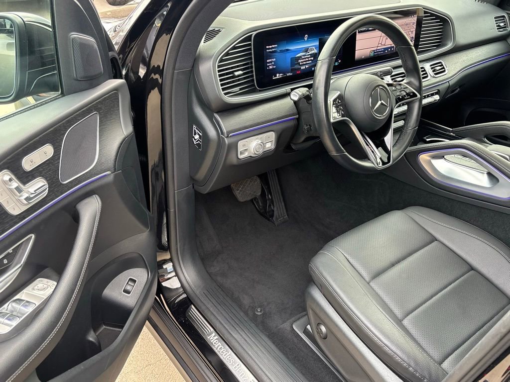 Used 2025 Mercedes-Benz GLE 450 4MATIC image 9
