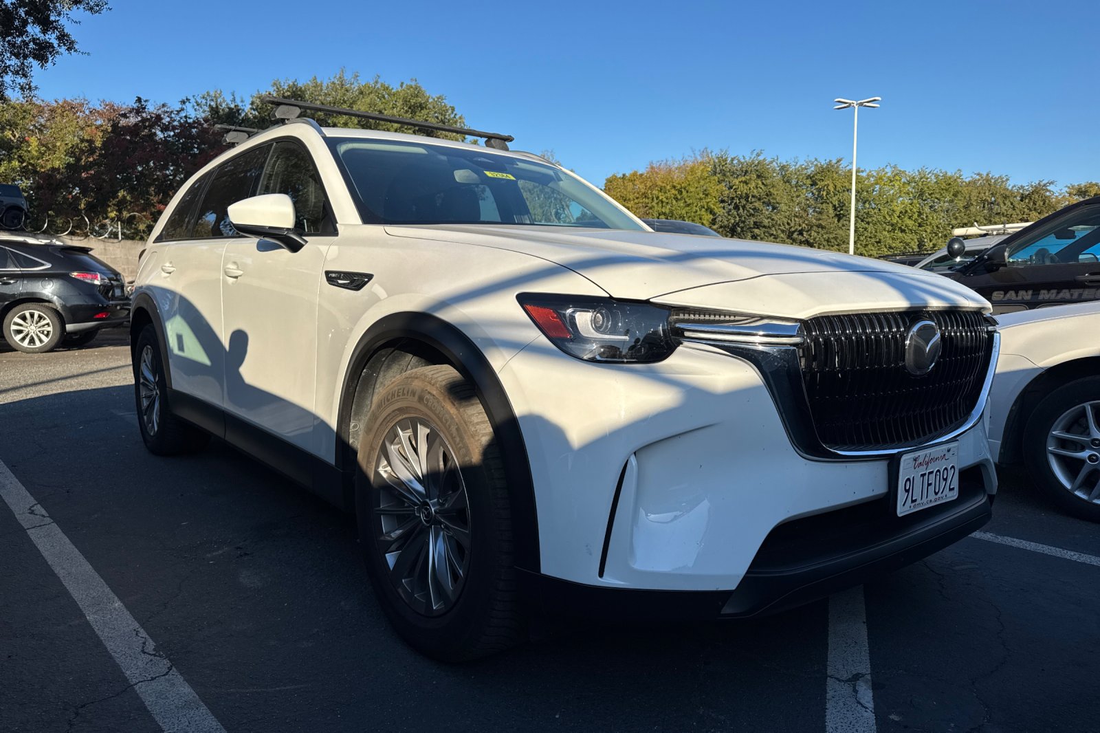 Used 2024 MAZDA CX-90 Plug-In Hybrid w/ Preferred AWD/4WD image 2