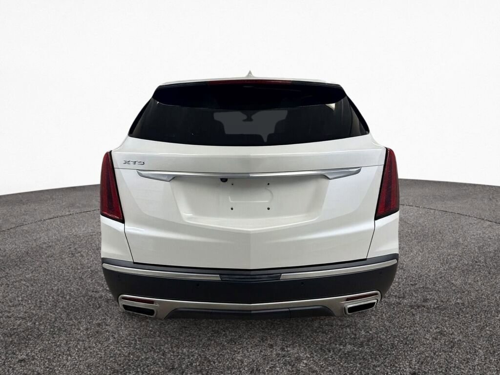 Certified 2021 Cadillac XT5 Premium Luxury image 3