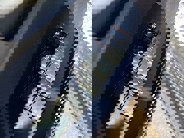 Used 2016 Toyota Tundra SR5 w/ SR5 Upgrade Package image 23