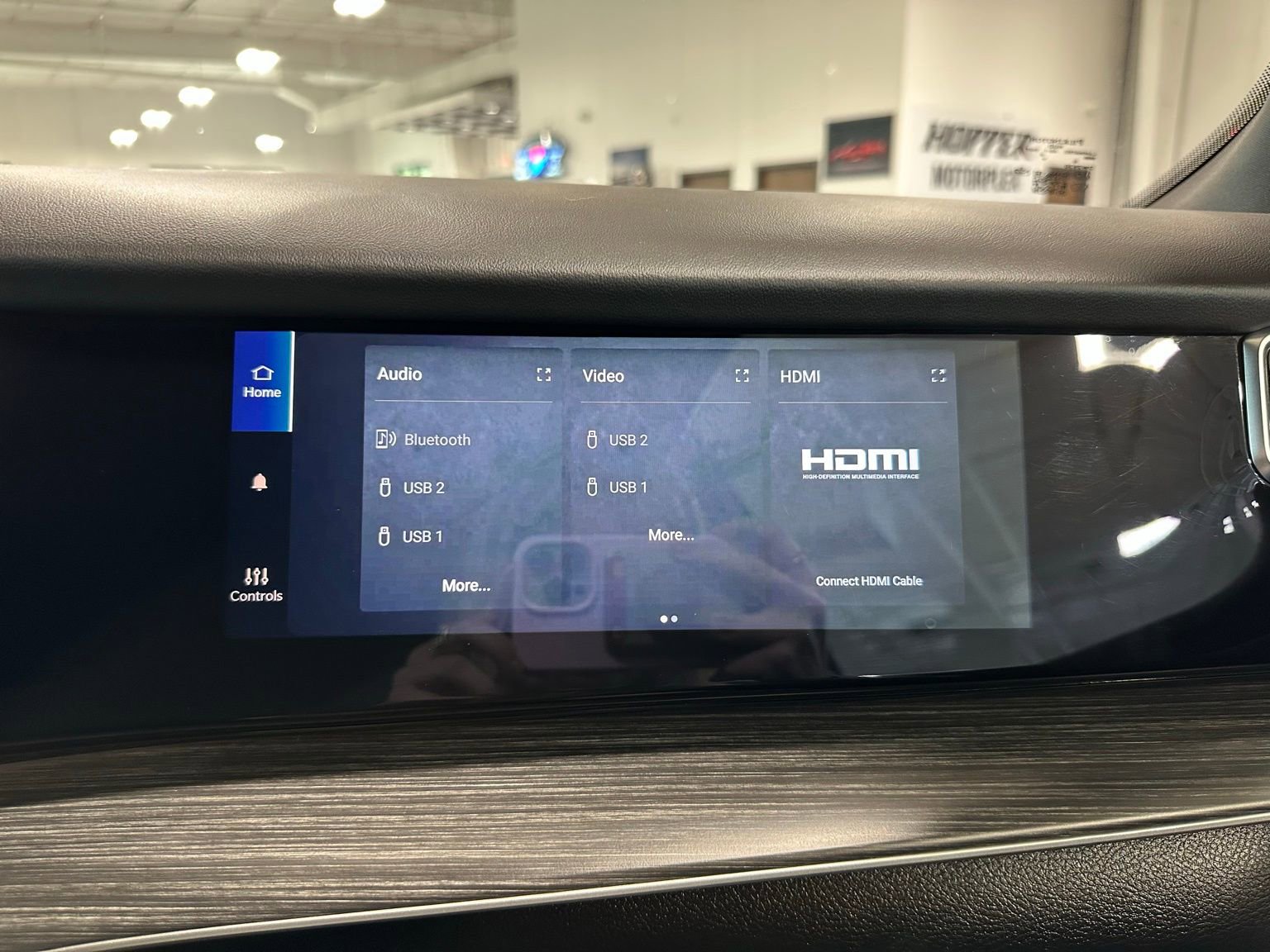 Used 2023 Jeep Wagoneer Series III w/ Preferred Equipment Group image 55