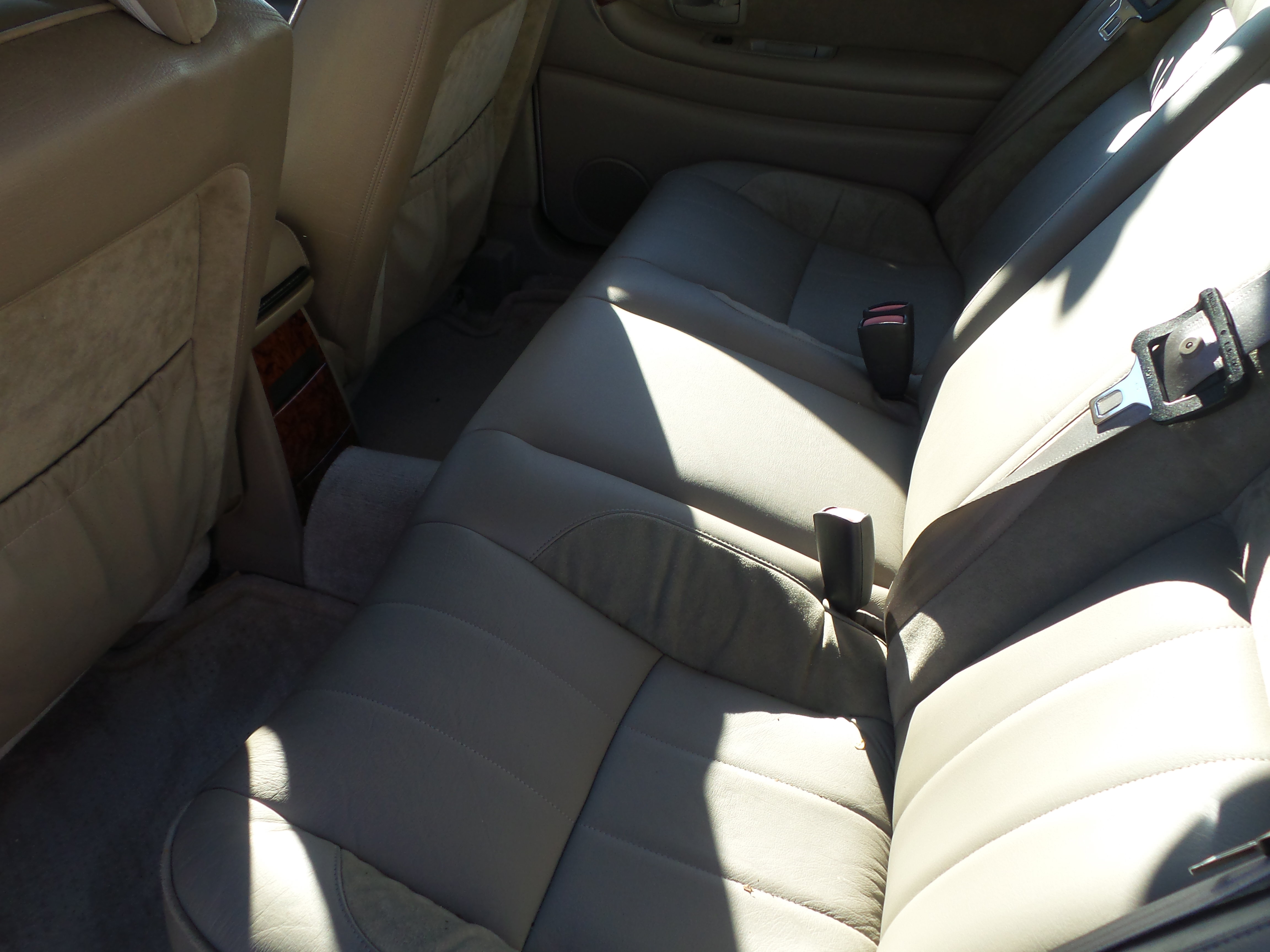 Used 1997 Volvo 960 Sedan RWD image 23