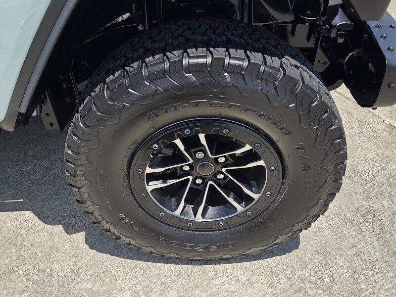 Certified 2024 Jeep Wrangler Unlimited Rubicon AWD/4WD image 16