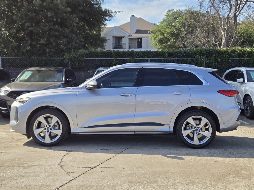 Certified 2026 Audi Q5 Prestige AWD/4WD image 7