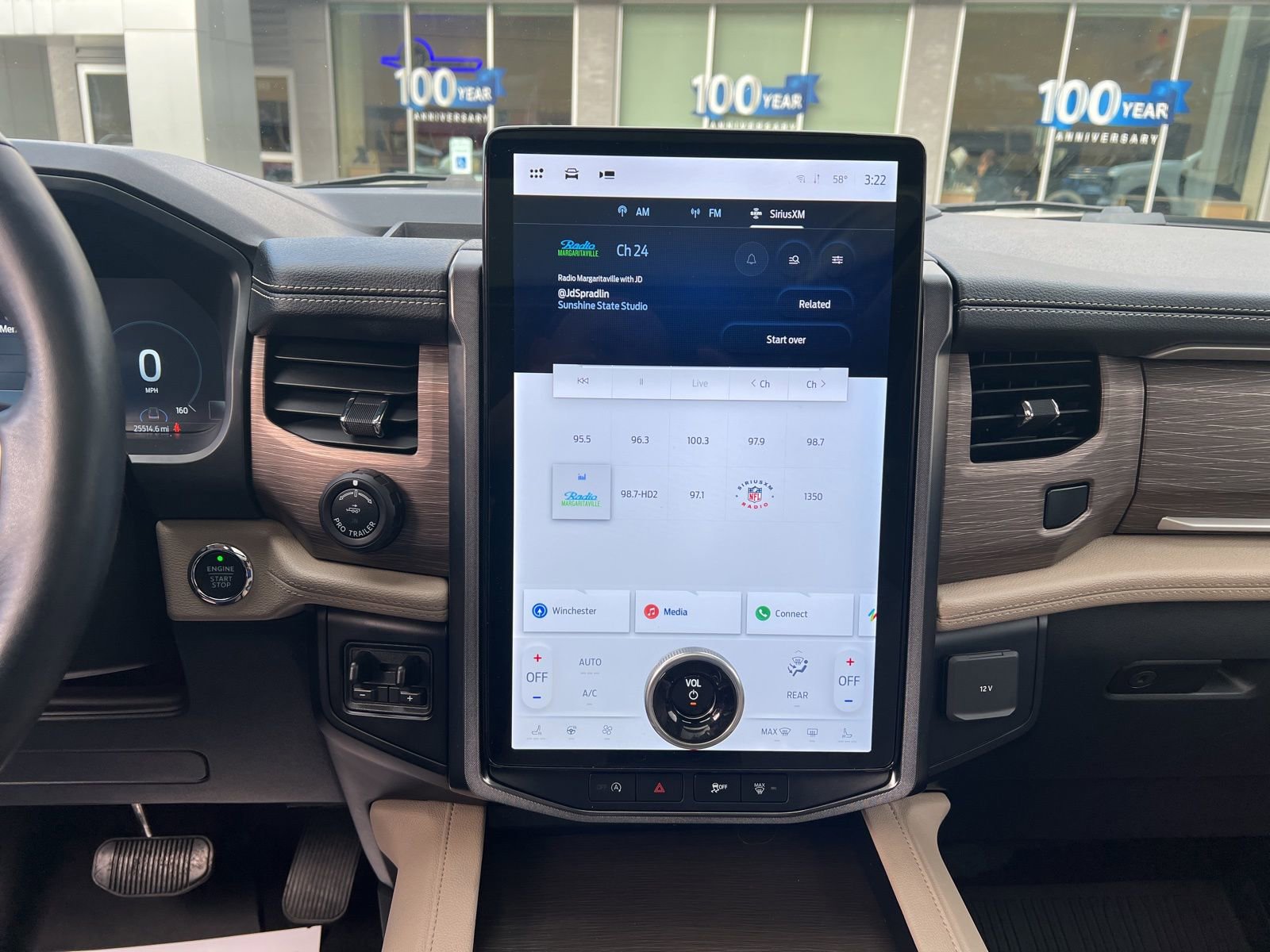 Used 2023 Ford Expedition Limited image 31