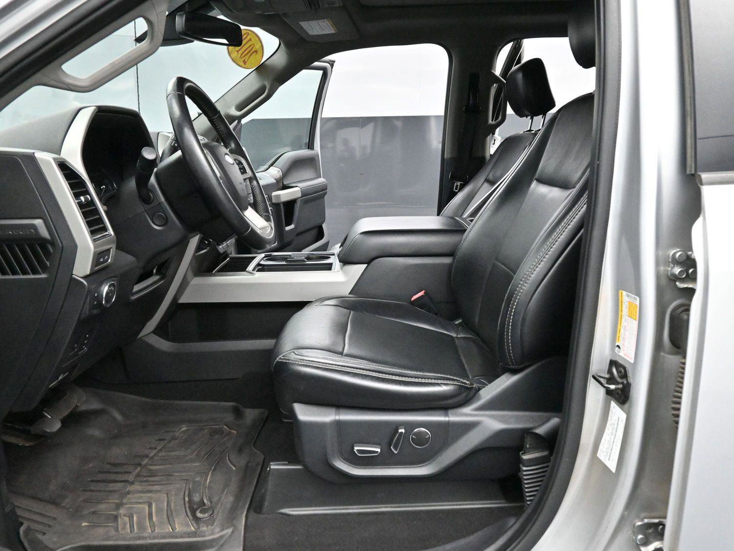 Used 2019 Ford F250 Lariat w/ Lariat Ultimate Package image 14