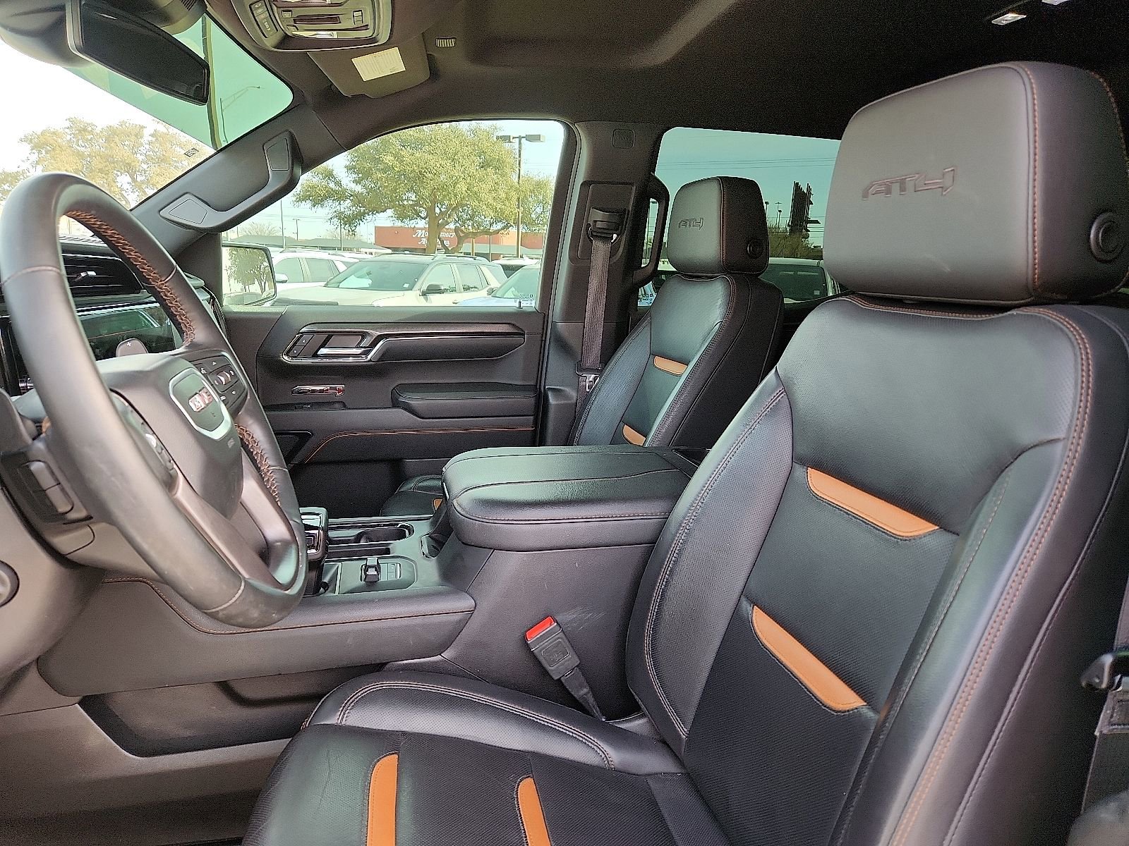 Used 2024 GMC Sierra 1500 AT4 w/ AT4 Preferred Package image 13