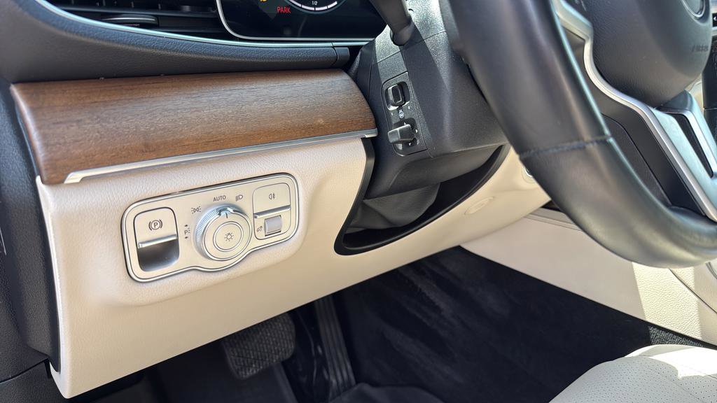 Used 2021 Mercedes-Benz GLE 350 4MATIC image 20