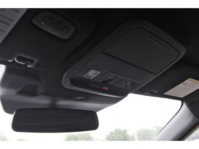 Used 2026 Ford Explorer Platinum image 22