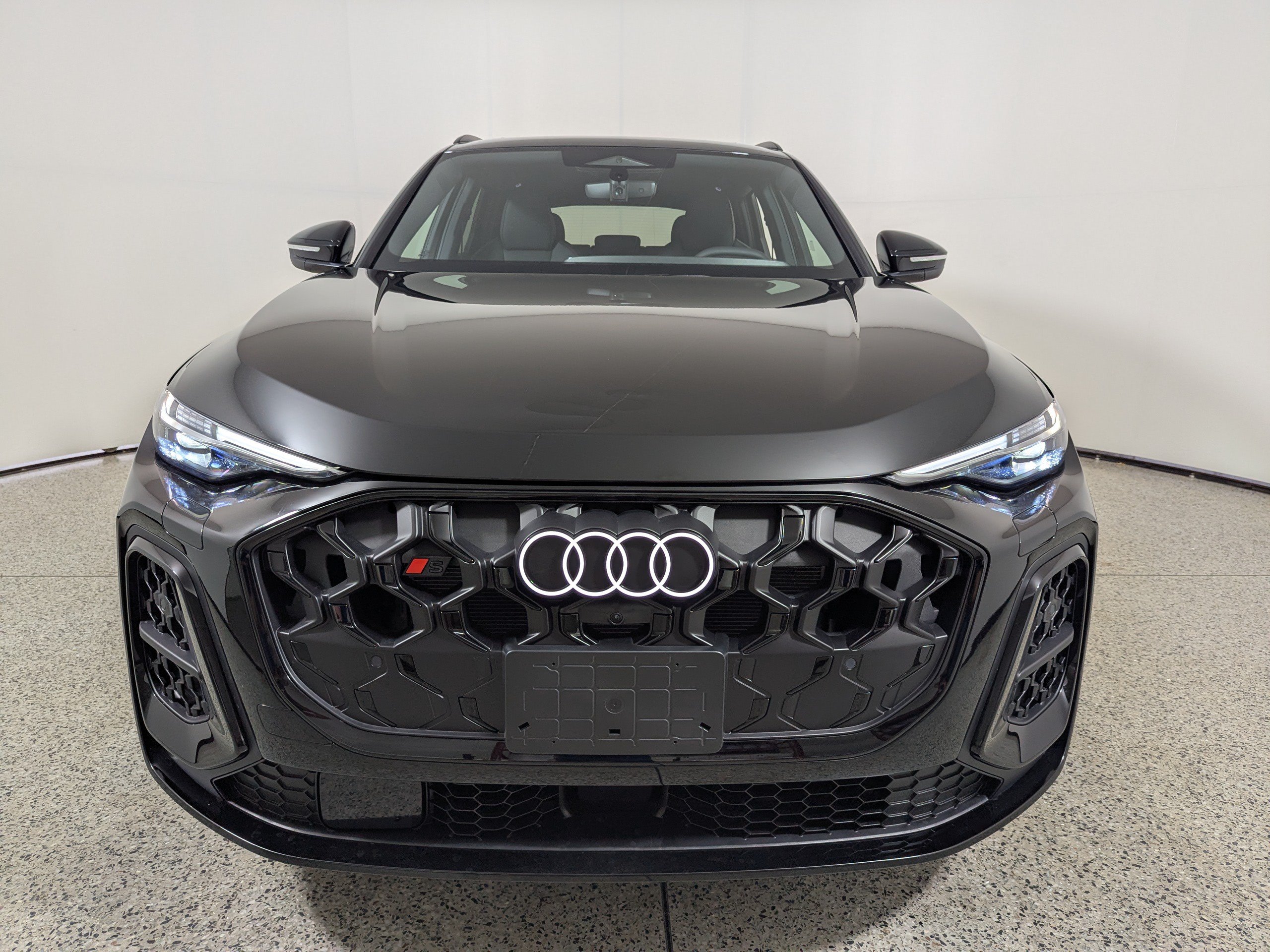 New 2026 Audi SQ5 Premium Plus AWD/4WD image 2