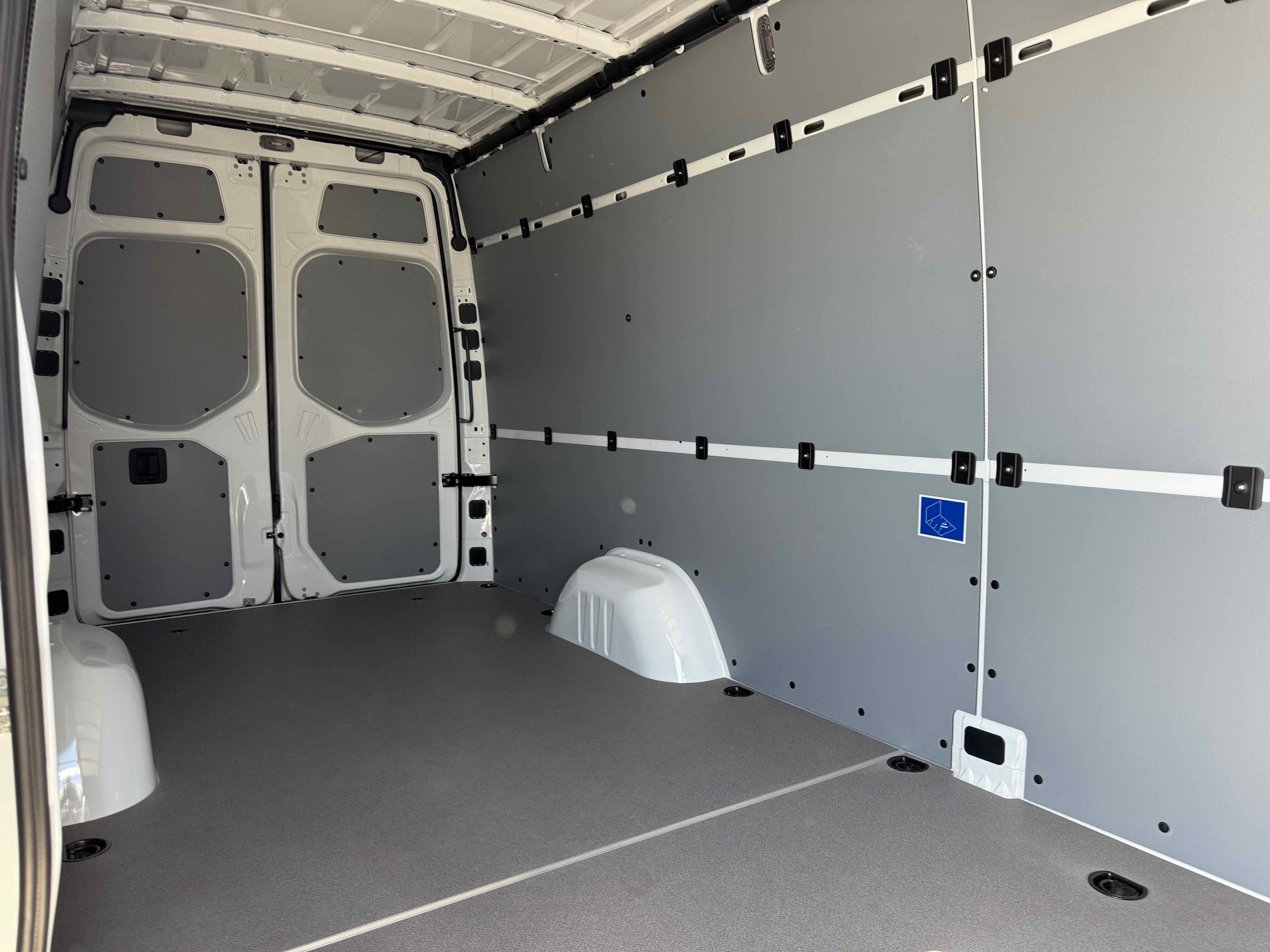 New 2025 Mercedes-Benz Sprinter 2500 image 30