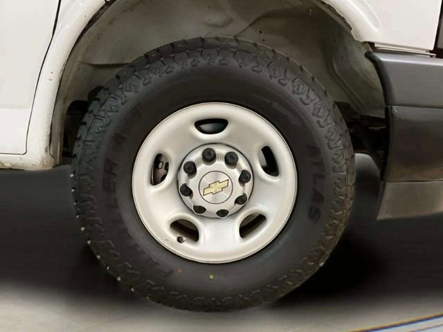 Used 2022 Chevrolet Express 2500 w/ Driver Convenience Package RWD image 76