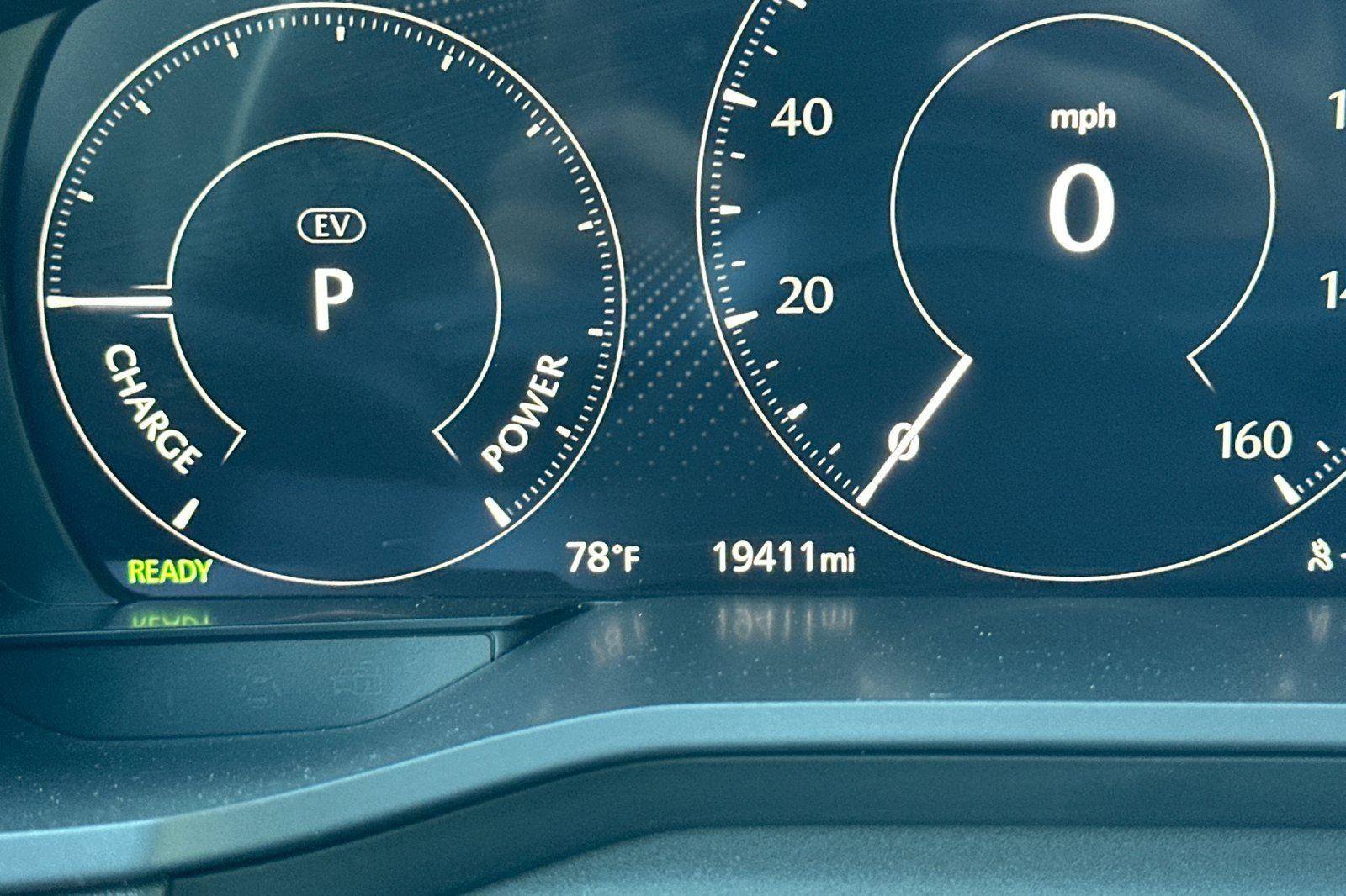 Certified 2025 MAZDA CX-70 Plug-In Hybrid w/ Premium Plus image 27