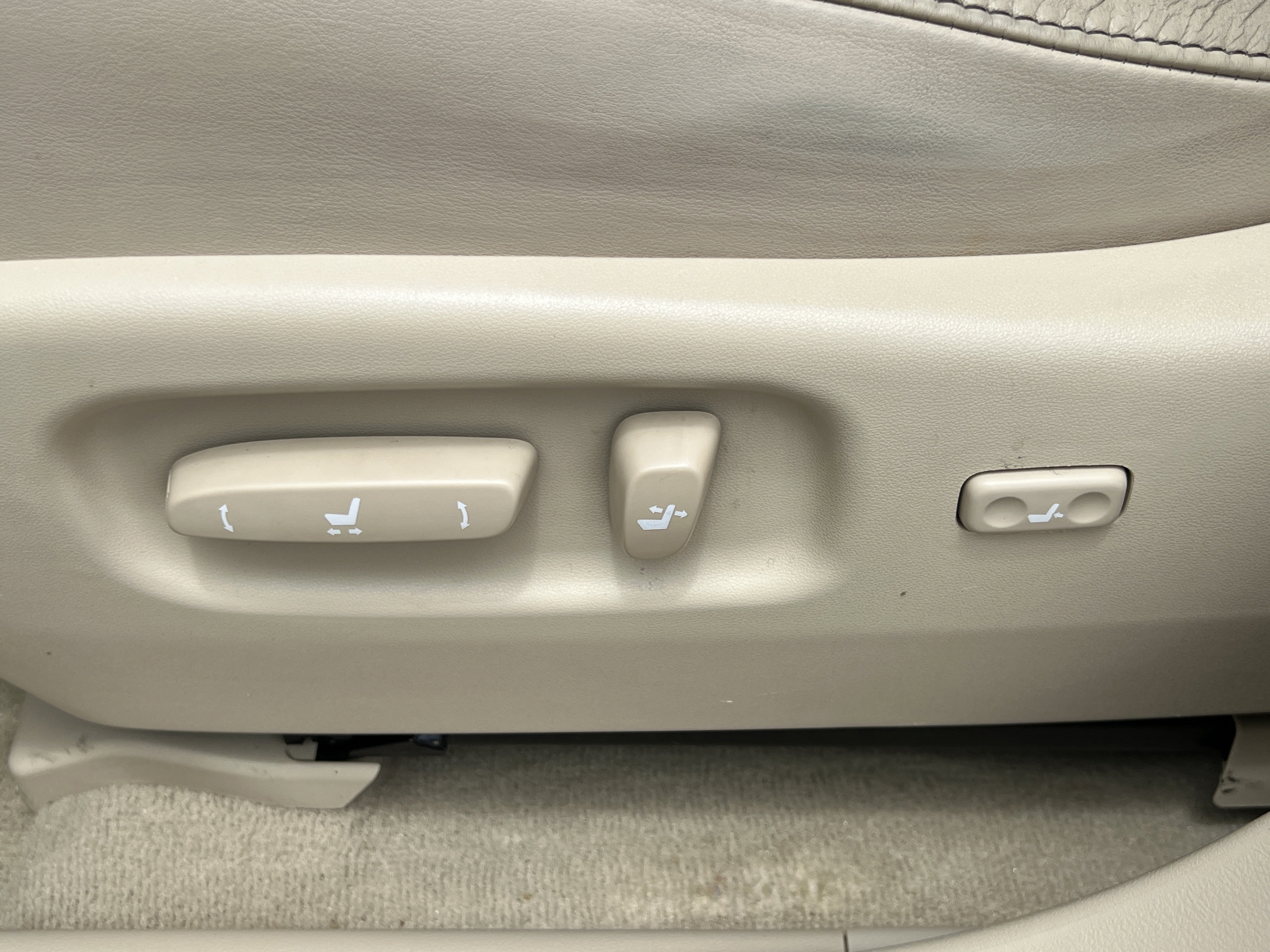 Used 2013 Lexus RX 350 FWD w/ Navigation Pkg image 27