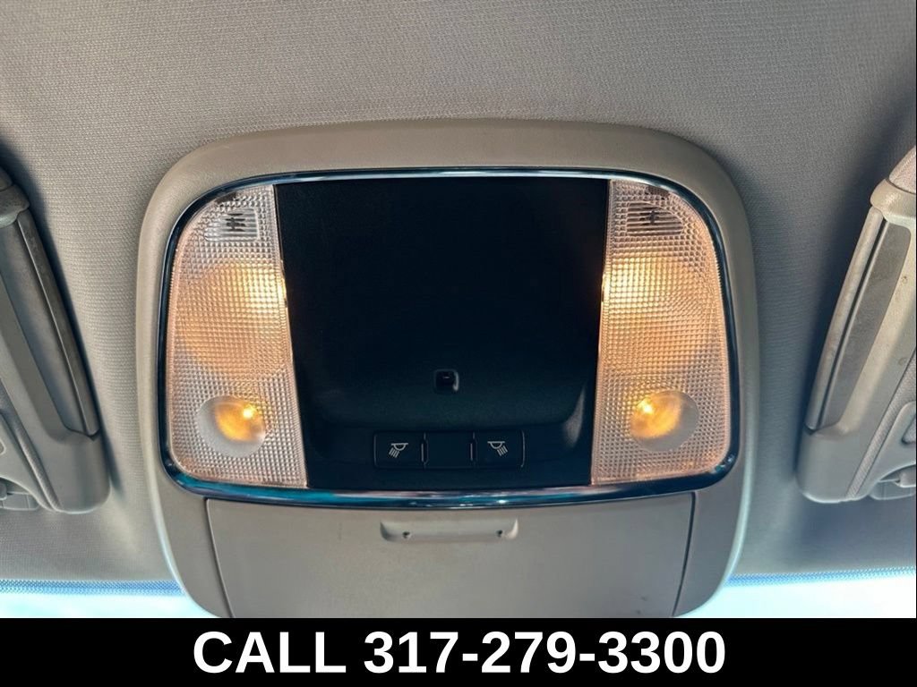 Used 2018 Chrysler 300 Touring w/ Chrome Appearance Package RWD image 26
