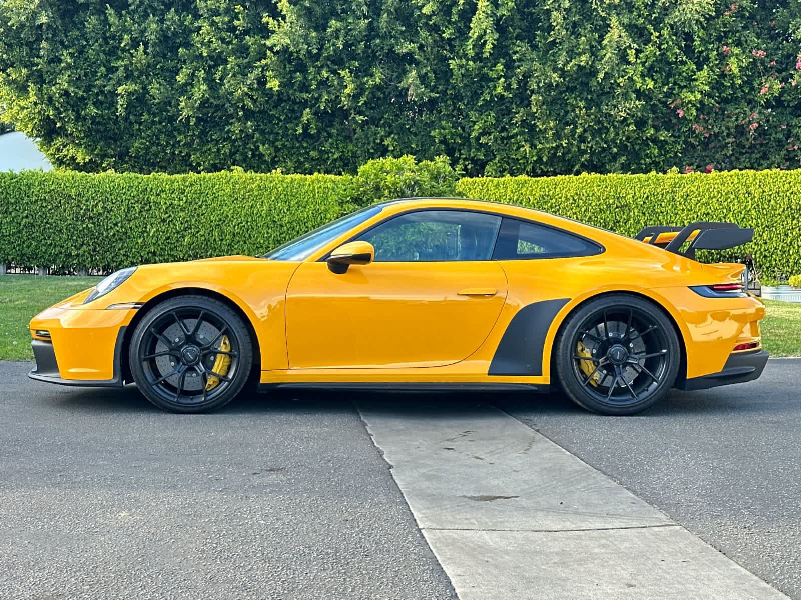 Certified 2022 Porsche 911 GT3 RWD image 2