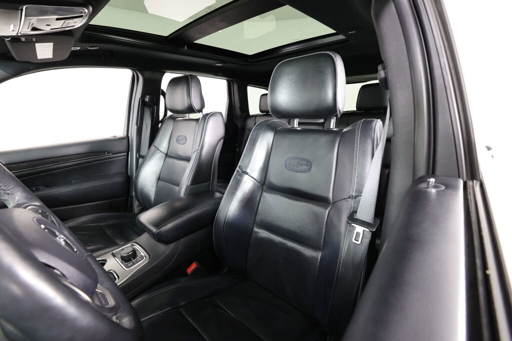 Used 2019 Jeep Grand Cherokee Overland image 11