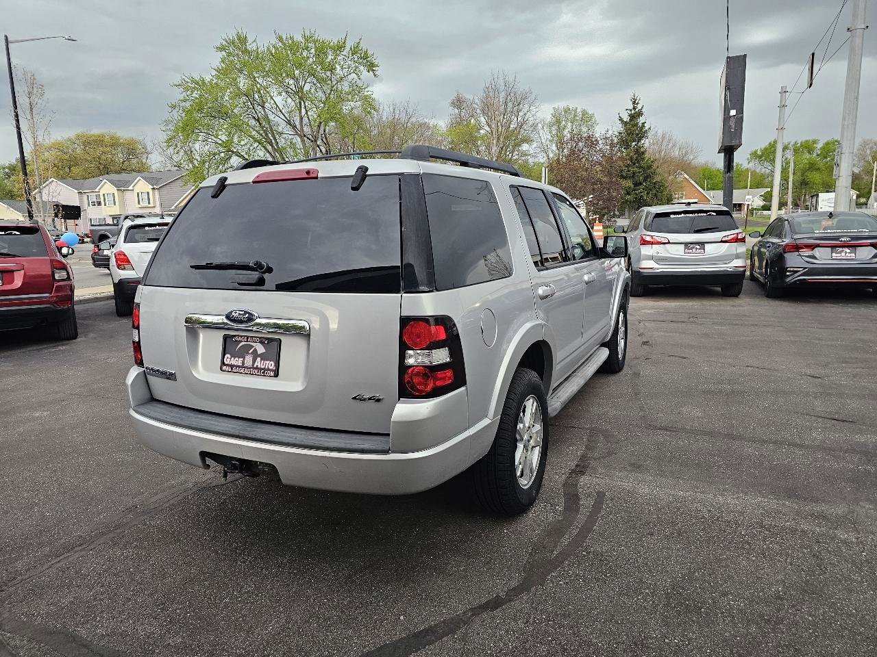 Used 2010 Ford Explorer XLT AWD/4WD image 11