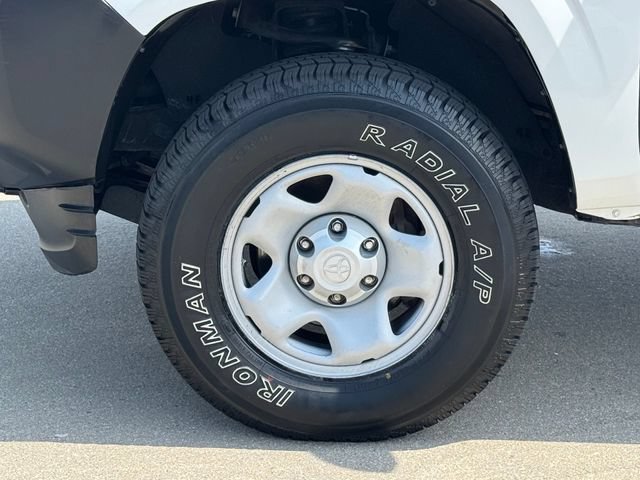 Used 2022 Toyota Tacoma SR RWD image 7