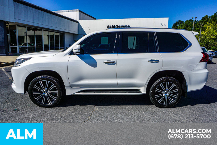 Used 2019 Lexus LX 570 4WD w/ Luxury Package image 6