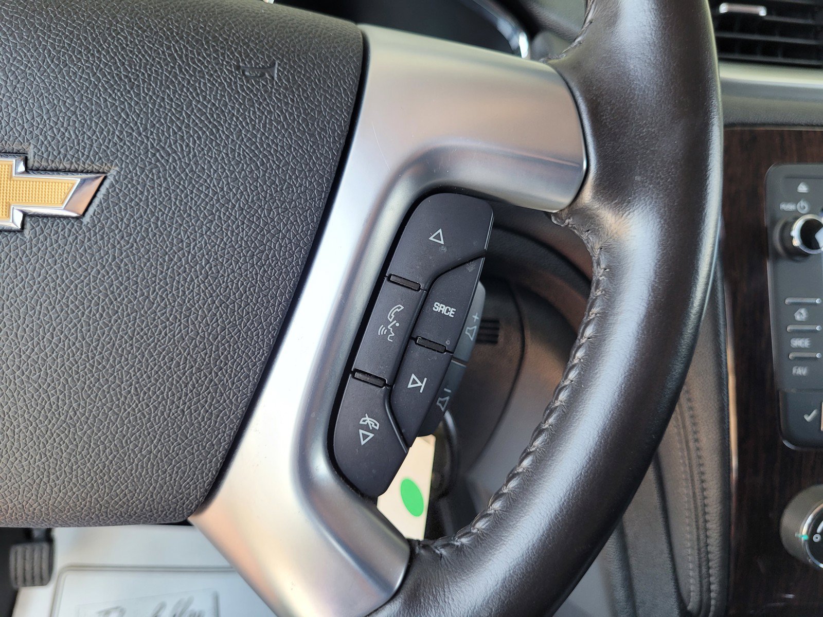 Used 2017 Chevrolet Traverse LT w/ LPO, 'HIT The Road' Package FWD image 23