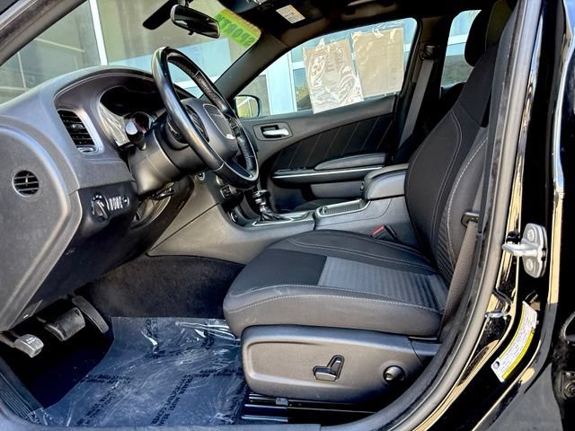 Used 2023 Dodge Charger SXT RWD image 12