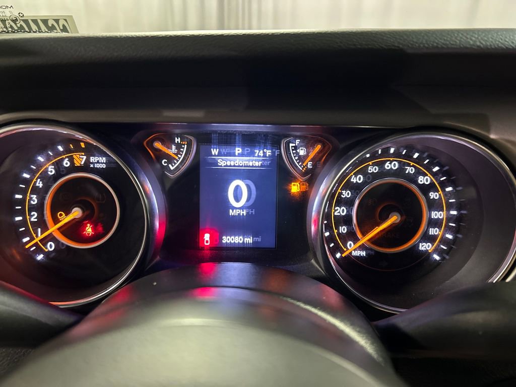 Used 2022 Jeep Gladiator Willys image 16