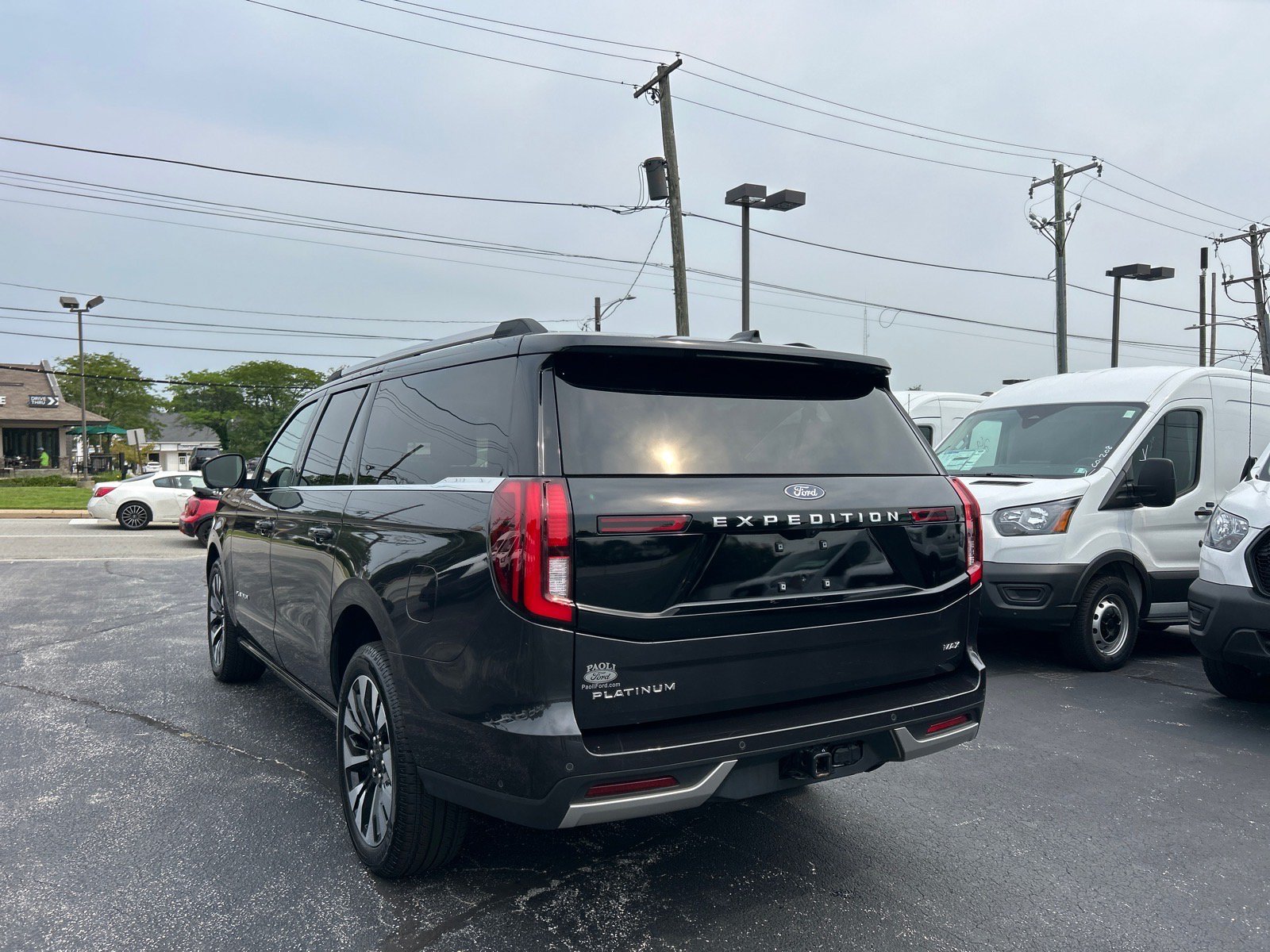 Certified 2025 Ford Expedition Max Platinum w/ Driver's Package AWD/4WD image 14