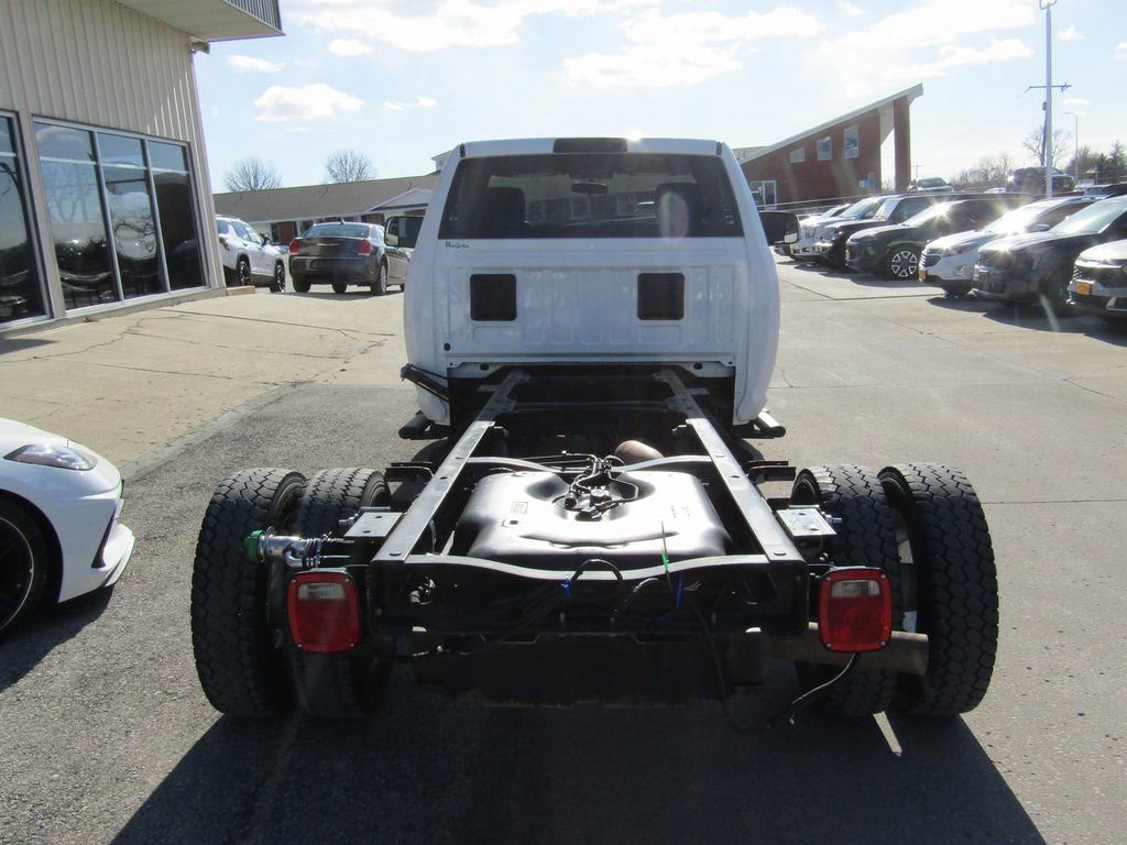 Used 2022 RAM 5500 Tradesman image 4