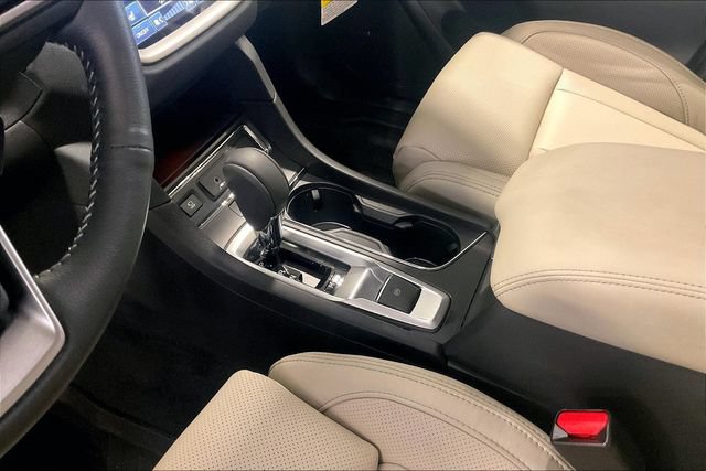 Used 2025 Subaru Ascent Limited AWD/4WD image 17