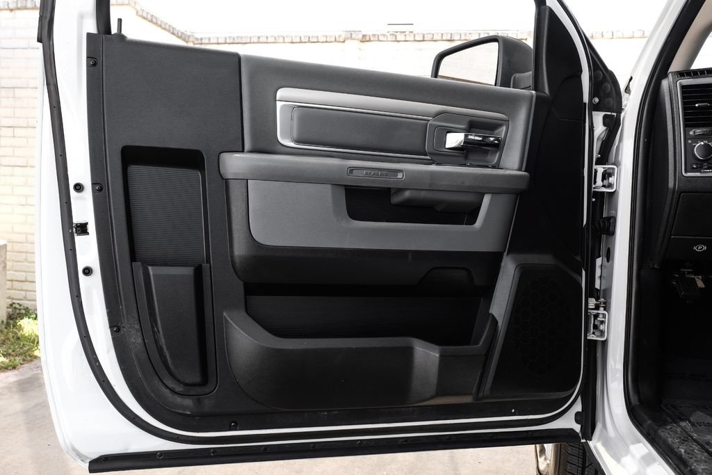 Used 2014 RAM 1500 Tradesman w/ Power & Remote Entry Group RWD image 32