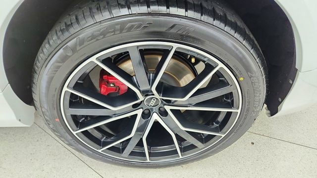 Used 2021 Audi Q8 Prestige w/ Prestige Package AWD/4WD image 60