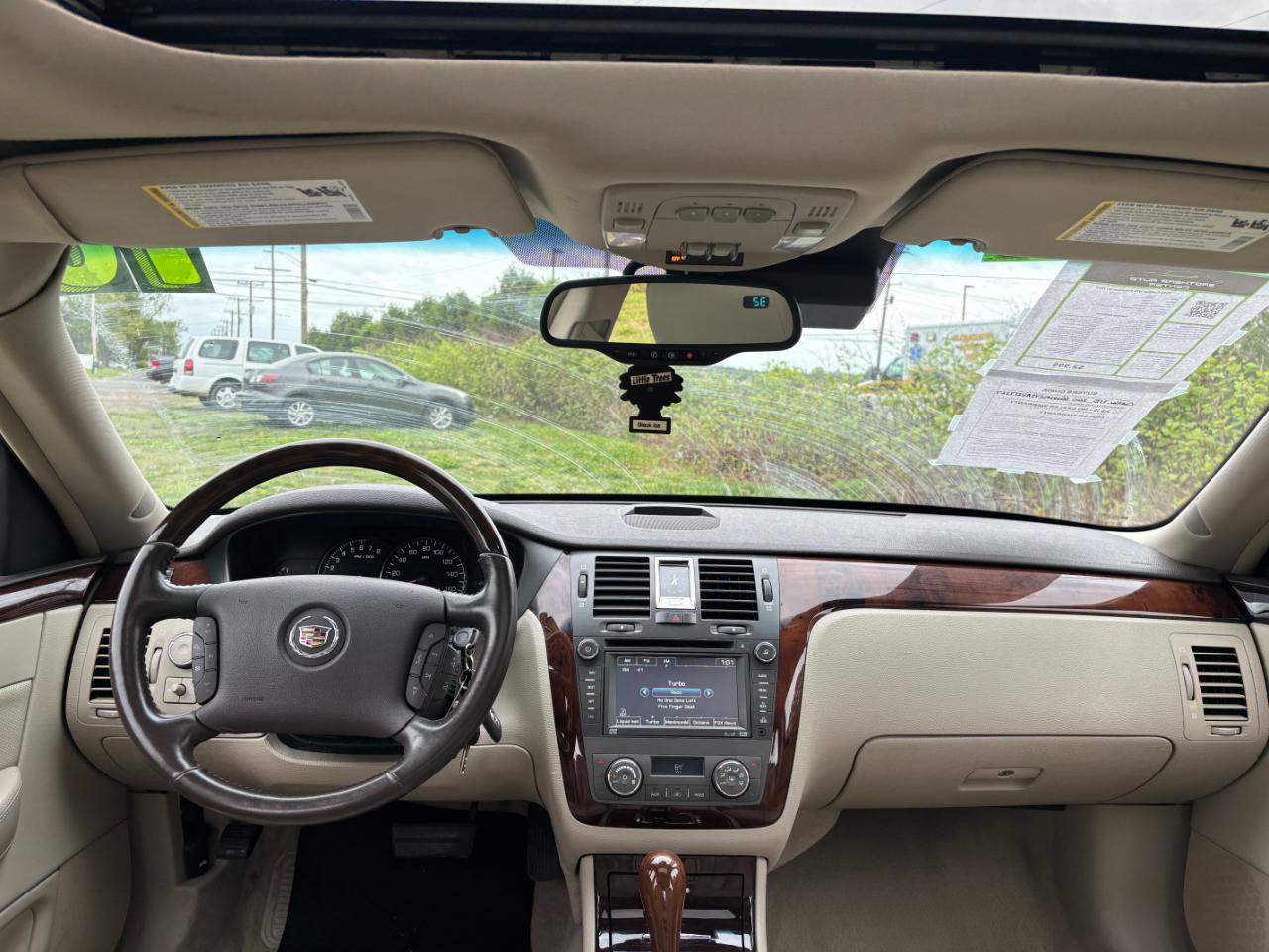 Used 2010 Cadillac DTS Premium w/ Driver Awareness Package FWD image 9