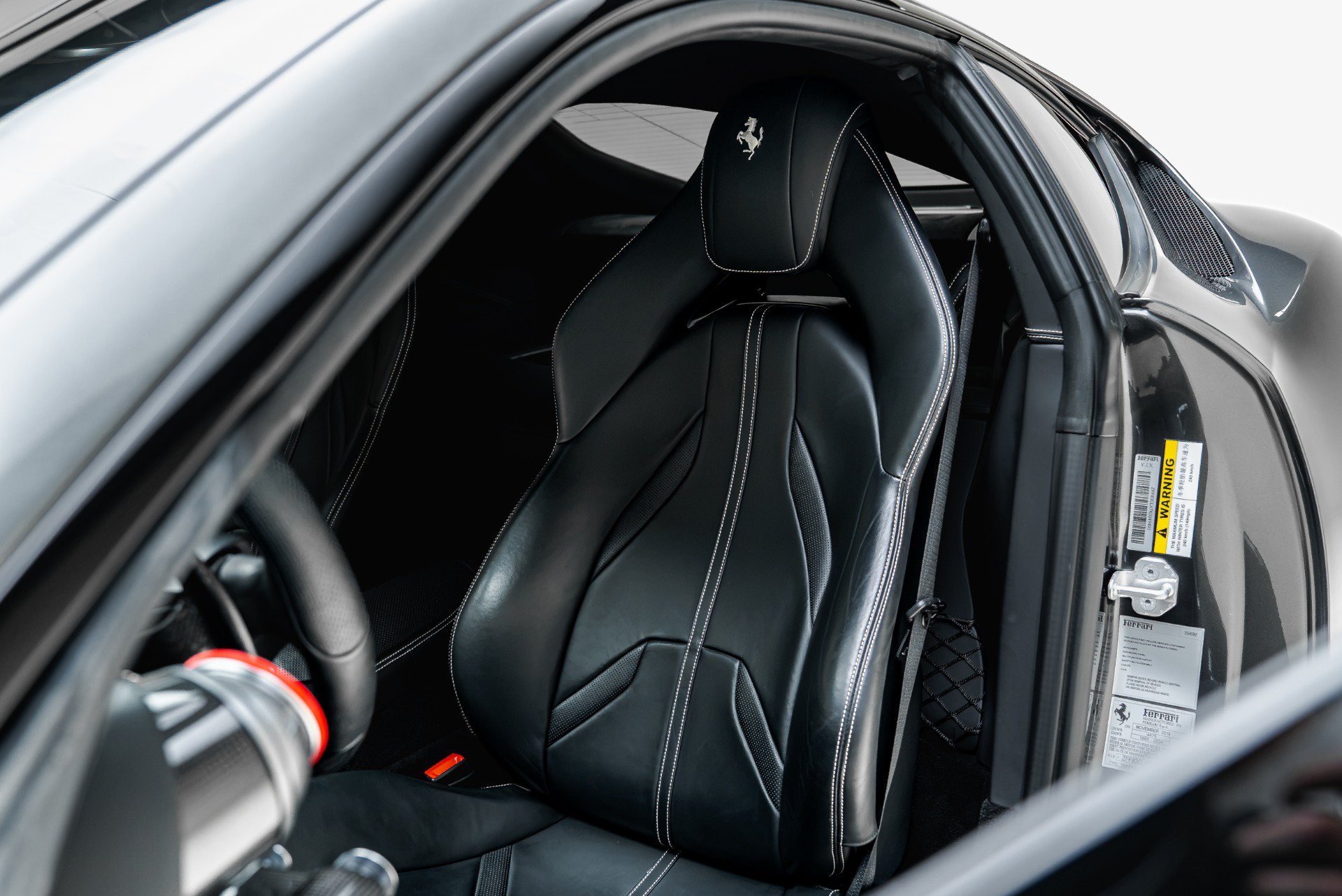 Used 2019 Ferrari 812 Superfast RWD image 4