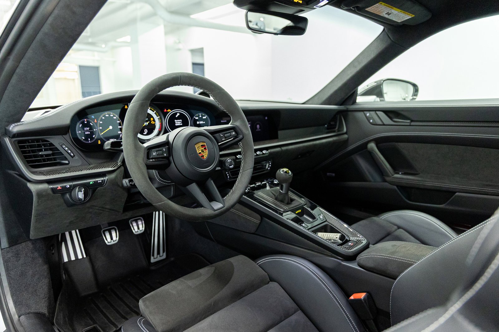 Used 2022 Porsche 911 GT3 RWD image 37