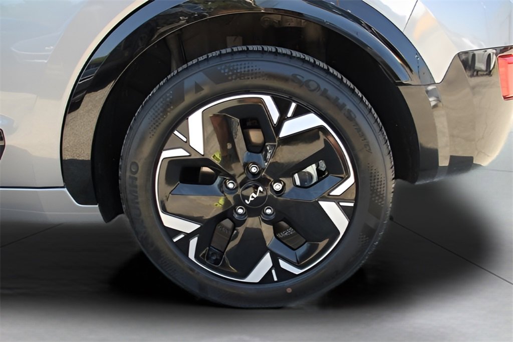 Used 2024 Kia Niro Wind image 9