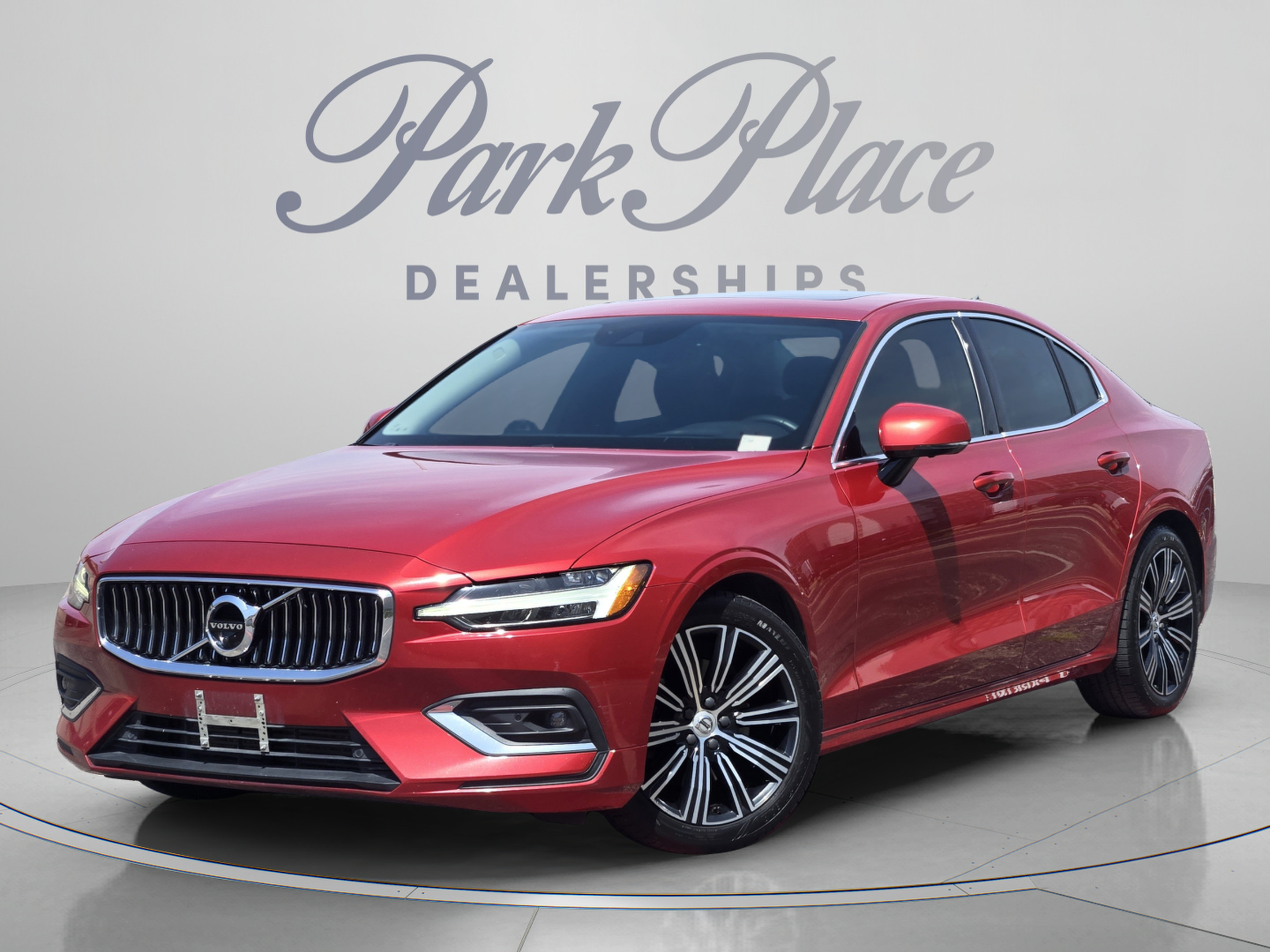 Used 2021 Volvo S60 T5 Inscription AWD/4WD image 1