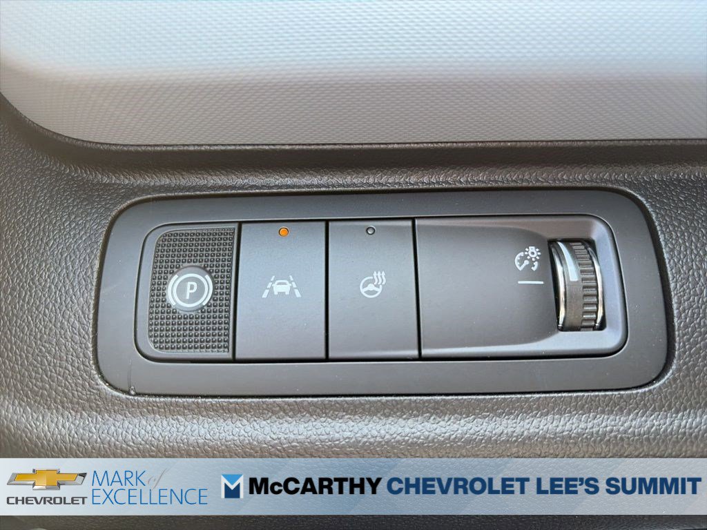 New 2027 Chevrolet Bolt LT FWD image 20