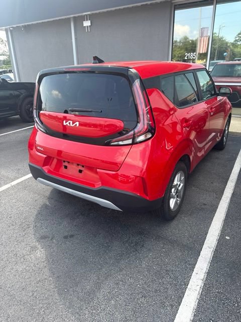 Certified 2024 Kia Soul LX w/ Option Group 015 FWD image 4