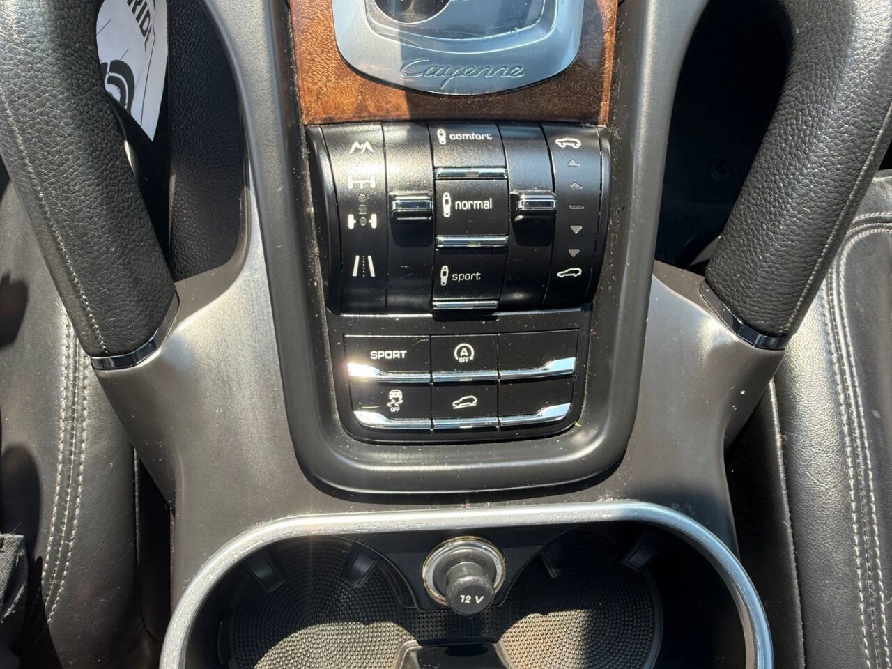 Used 2013 Porsche Cayenne GTS AWD/4WD image 35