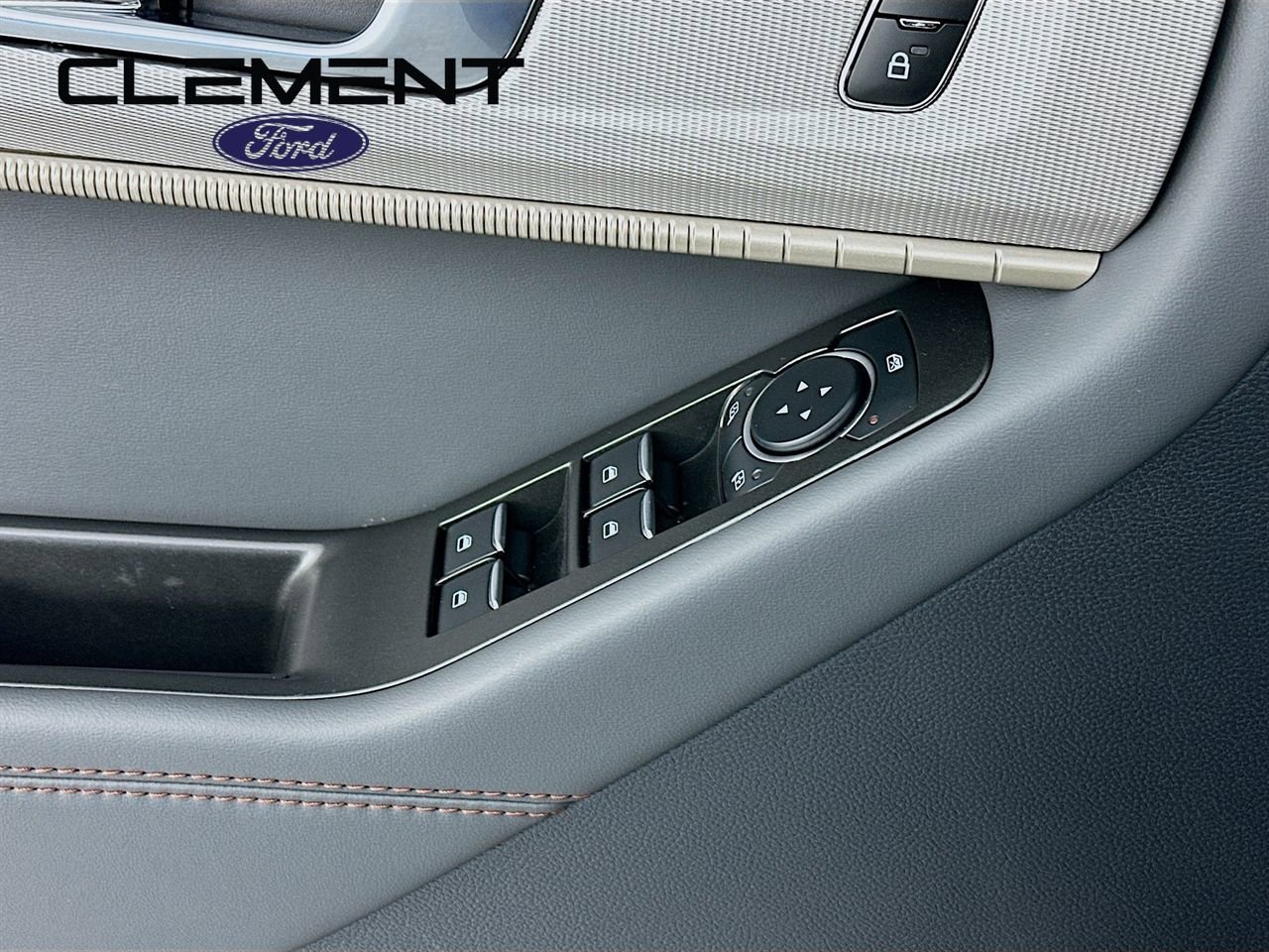 New 2026 Ford Explorer Active image 23