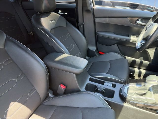 Certified 2024 Kia Forte GT-Line w/ GT-Line Premium Package FWD image 11