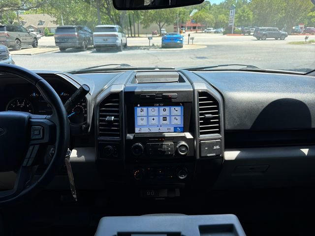 Used 2017 Ford F150 XLT w/ Equipment Group 302A Luxury AWD/4WD image 22