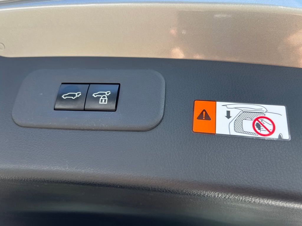 Used 2024 Lexus NX 350h AWD image 41