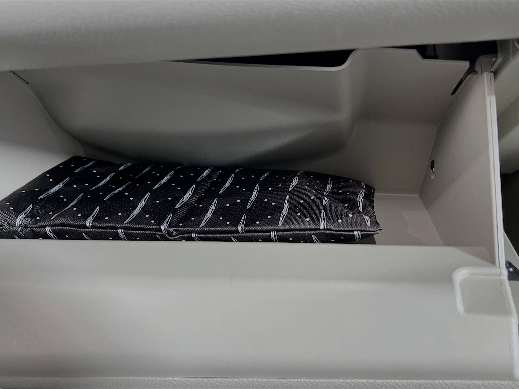 Used 2024 Chrysler Pacifica Touring-L image 35